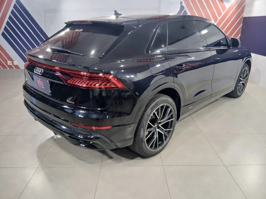 Audi Q8 3.0 TFSI GASOLINA PERFORMANCE BLACK QUATTRO TIPTRONIC 2019 Gasolina - Picture 6