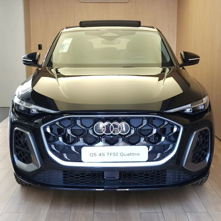 Audi Q5 2.0 TFSI GASOLINA SPORTBACK S LINE QUATTRO S TRONIC 2025 Gasolina - Picture 2