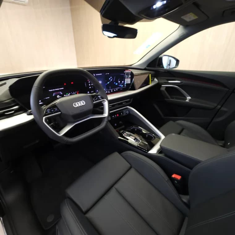 Audi Q5 2.0 TFSI GASOLINA SPORTBACK S LINE QUATTRO S TRONIC 2025 Gasolina - Picture 6