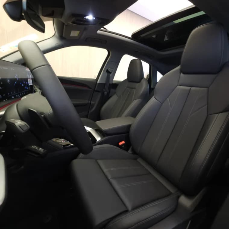 Audi Q5 2.0 TFSI GASOLINA SPORTBACK S LINE QUATTRO S TRONIC 2025 Gasolina - Picture 9