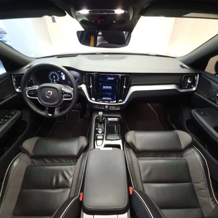 Volvo S60 2.0 T8 POLESTAR ENGINEERED HÍBRIDO 4P AUTOMÁTICO 2020 Híbrido - Picture 6