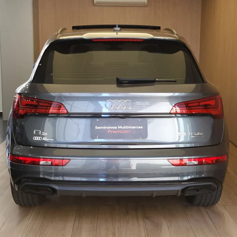 Audi Q5 2.0 55 TFSIE PHEV PERFORMANCE BLACK QUATTRO S TRONIC 2024 Híbrido - Picture 3