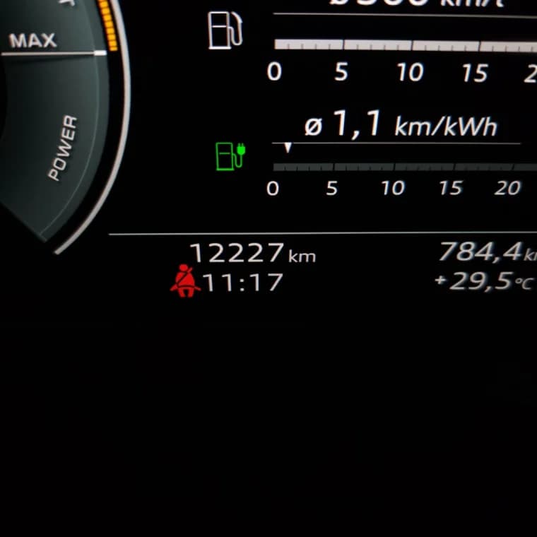 Audi Q5 2.0 55 TFSIE PHEV PERFORMANCE BLACK QUATTRO S TRONIC 2024 Híbrido - Picture 5