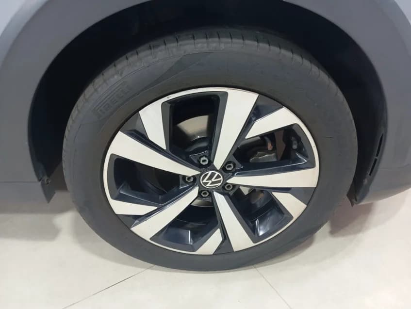 Volkswagen NIVUS 1.0 200 TSI TOTAL FLEX HIGHLINE AUTOMÁTICO 2023 Flex - Foto 17