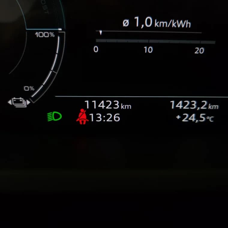 Audi Q8 E-TRON 55 ELÉTRICO PERFORMANCE BLACK QUATTRO 2024 Elétrico - Picture 6