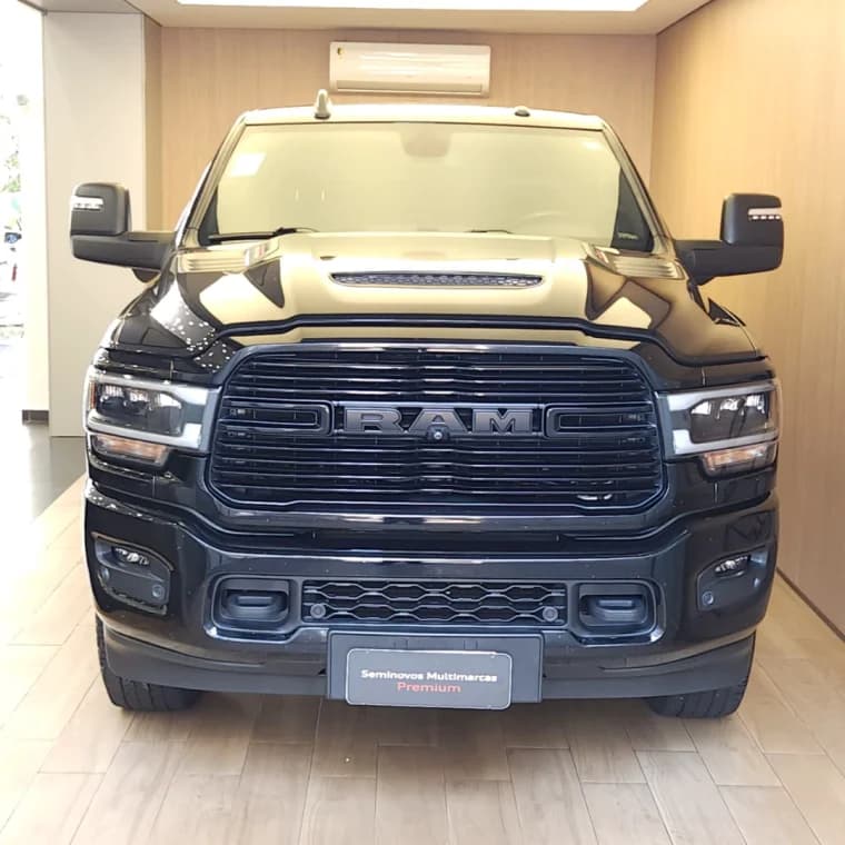 Ram 2500 6.7 I6 TURBO DIESEL LARAMIE CD 4X4 AUTOMÁTICO 2023 Diesel - Picture 2