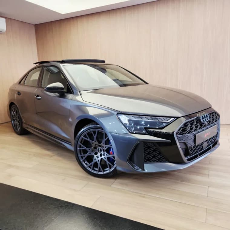 Audi RS3 2.5 TFSI GASOLINA SEDAN TRACK QUATTRO S-TRONIC 2026 Gasolina - Picture 1