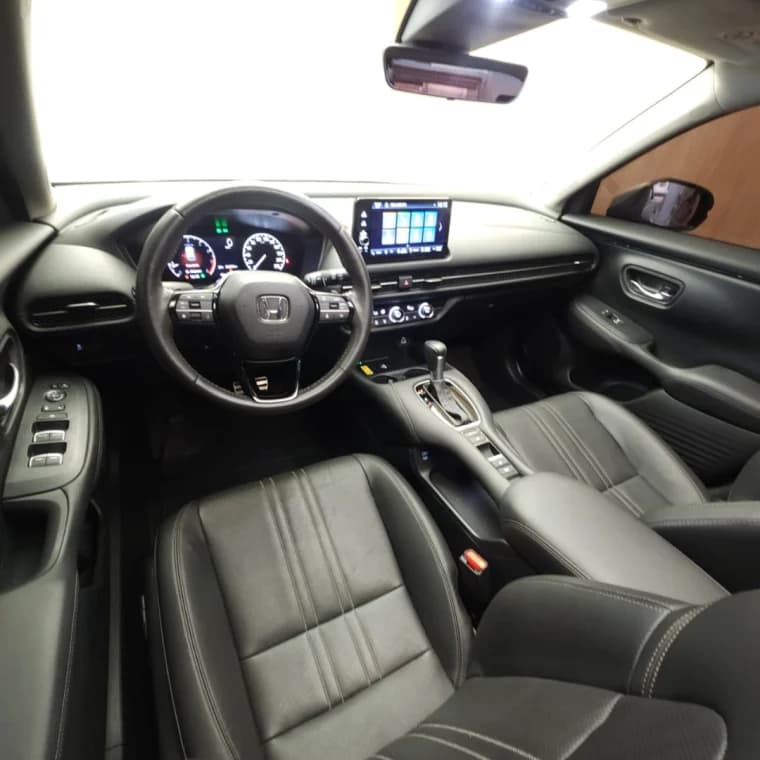 Honda ZR-V 2.0 i-VTEC GASOLINA TOURING CVT 2024 Gasolina - Foto 9