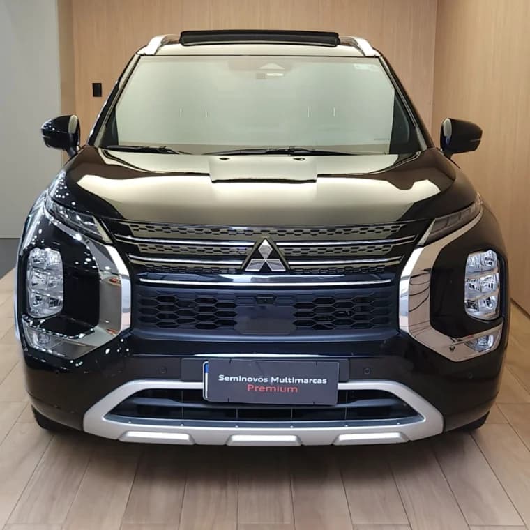 Mitsubishi OUTLANDER 2.4 PHEV SIGNATURE S-AWC DHT 2026 Híbrido - Foto 2