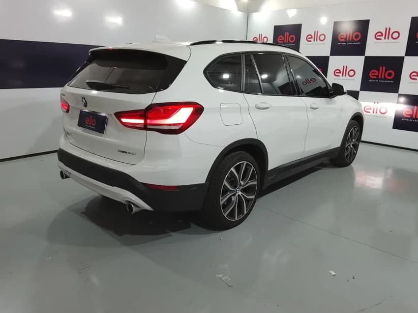 BMW X1 2.0 16V TURBO ACTIVEFLEX SDRIVE20I GP 4P AUTOMÁTICO 2022 Flex - Foto 4