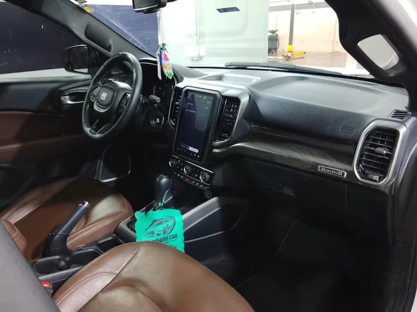 Fiat TORO 2.0 16V TURBO DIESEL RANCH 4WD AT9 2025 Diesel - Foto 17