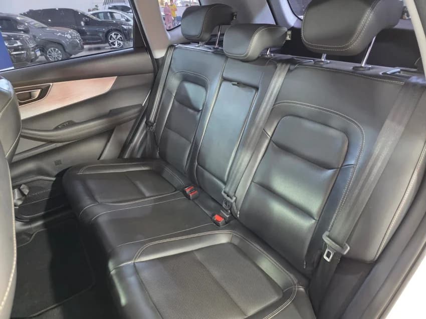 Caoa Chery TIGGO 7 PRO 1.6 TGDI GASOLINA MAX DRIVE DCT 2025 Gasolina - Foto 13