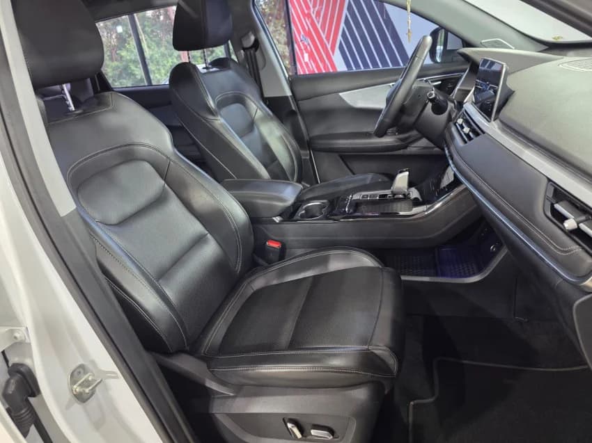 Caoa Chery TIGGO 7 PRO 1.6 TGDI GASOLINA MAX DRIVE DCT 2025 Gasolina - Foto 18