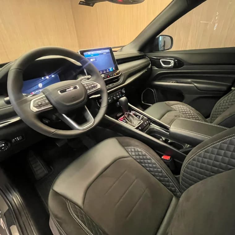 JEEP COMPASS 2.0 HURRICANE 4 TURBO GASOLINA BLACKHAWK AT9 2026 Gasolina - Foto 7