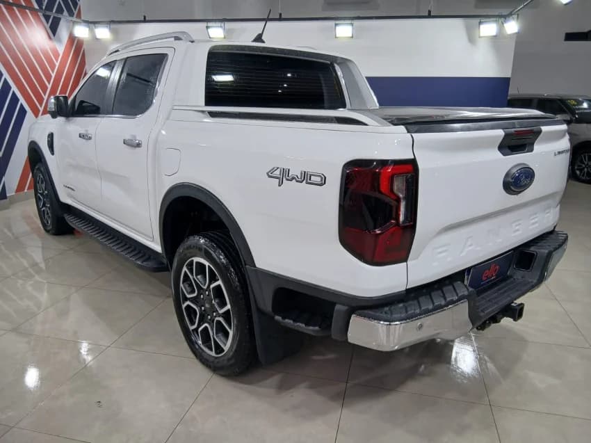 Ford RANGER 3.0 V6 TURBO DIESEL CD LIMITED 4X4 AUTOMÁTICO 2026 Diesel - Foto 4