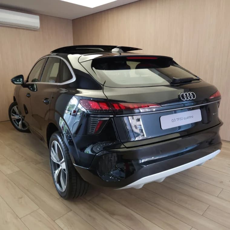 Audi Q3 2.0 TFSI GASOLINA SPORTBACK LAUNCH EDITION QUATTRO S TRONIC 2026 Gasolina - Foto 3
