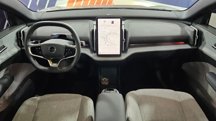 Volvo EX30 69 KW ELÉTRICO ULTRA 2024 Híbrido - Picture 7