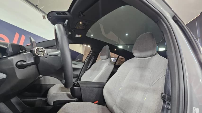 Volvo EX30 69 KW ELÉTRICO ULTRA 2024 Híbrido - Picture 9