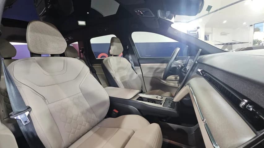 Volvo EX90 P8 RECHARGE TWIN ELECTRIC PERFORMANCE ULTRA AWD 2025 Híbrido - Picture 14