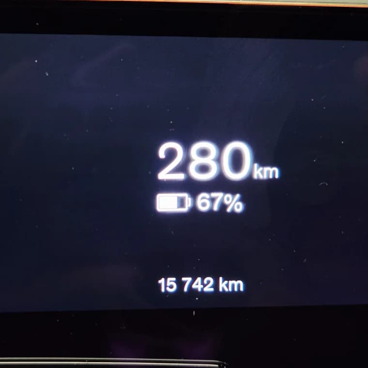 Volvo EX90 P8 RECHARGE TWIN ELECTRIC PERFORMANCE ULTRA AWD 2025 Híbrido - Picture 3
