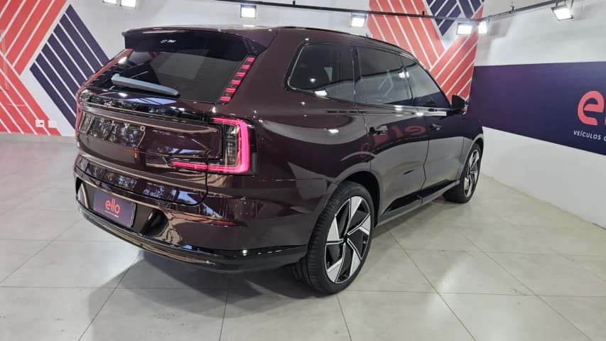 Volvo EX90 P8 RECHARGE TWIN ELECTRIC PERFORMANCE ULTRA AWD 2025 Híbrido - Picture 4