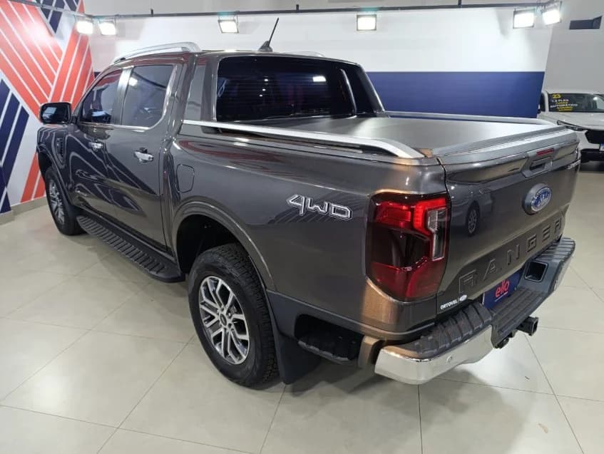 Ford RANGER 3.0 V6 TURBO DIESEL CD LIMITED 4X4 AUTOMÁTICO 2024 Diesel - Picture 6