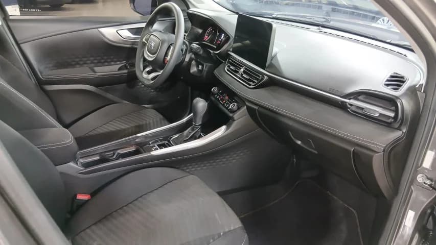 Fiat FASTBACK 1.0 TURBO 200 FLEX AUDACE CVT 2025 Flex - Foto 16