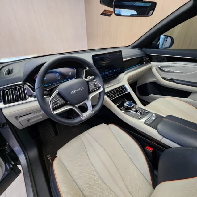 BYD SONG PLUS 1.5 DM-I HÍBRIDO AUTOMÁTICO 2024 Híbrido - Foto 4