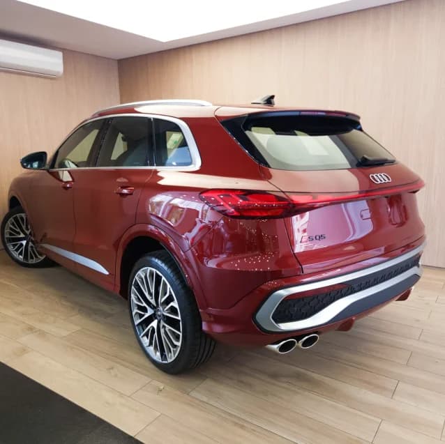Audi SQ5 3.0 V6 TFSI GASOLINA SPORTBACK QUATTRO S TRONIC 2025 Gasolina - Foto 3