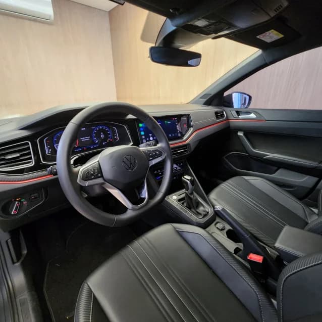 Volkswagen NIVUS 1.0 200 TSI TOTAL FLEX HIGHLINE AUTOMÁTICO 2025 Flex - Foto 4