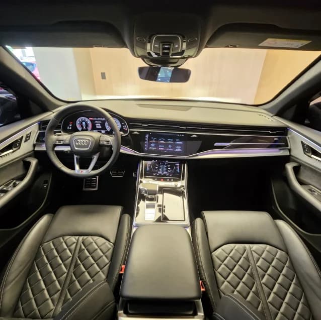 Audi Q8 3.0 TFSI GASOLINA PERFORMANCE BLACK QUATTRO TIPTRONIC 2025 Híbrido - Foto 5
