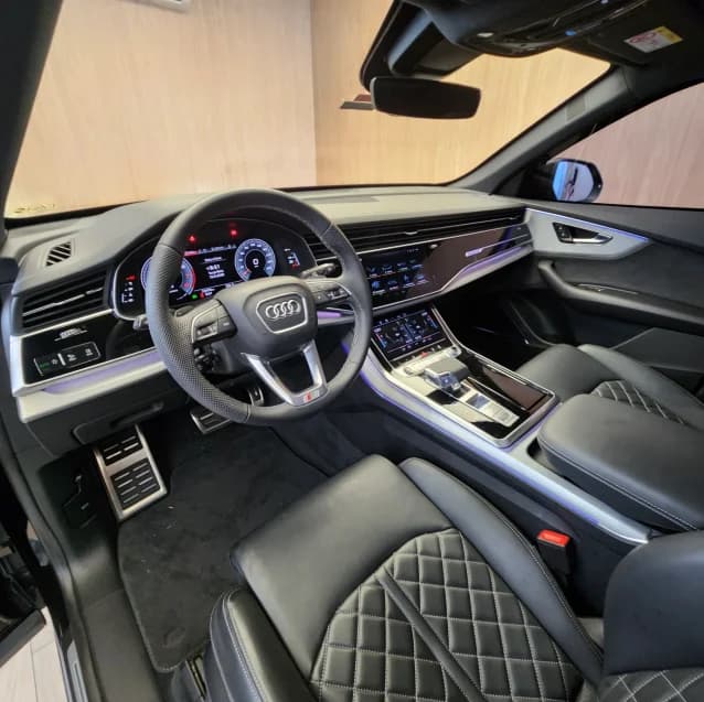 Audi Q8 3.0 TFSI GASOLINA PERFORMANCE BLACK QUATTRO TIPTRONIC 2025 Híbrido - Foto 7