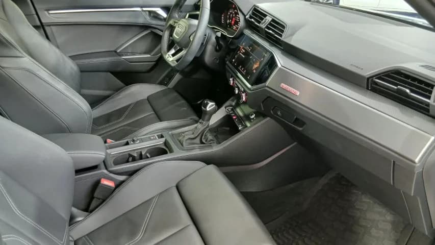 Audi Q3 2.0 40 TFSI GASOLINA SPORTBACK PERFORMANCE BLACK QUATTRO TIPTRONIC 2024 Gasolina - Foto 16
