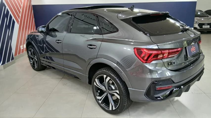 Audi Q3 2.0 40 TFSI GASOLINA SPORTBACK PERFORMANCE BLACK QUATTRO TIPTRONIC 2024 Gasolina - Foto 6