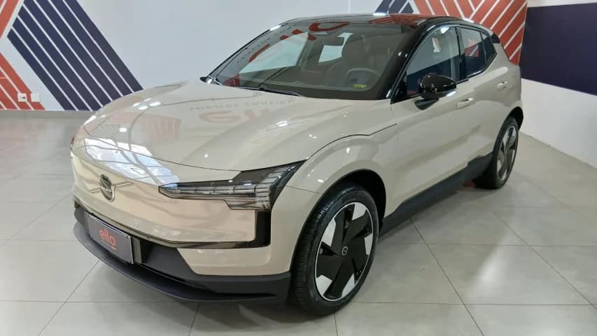 Volvo EX30 51 KW ELÉTRICO CORE 2026 Híbrido - Foto 3