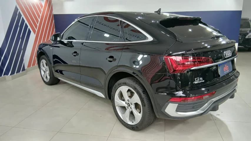 Audi Q5 2.0 45 TFSI GASOLINA SPORTBACK S LINE QUATTRO S TRONIC 2021 Gasolina - Foto 4