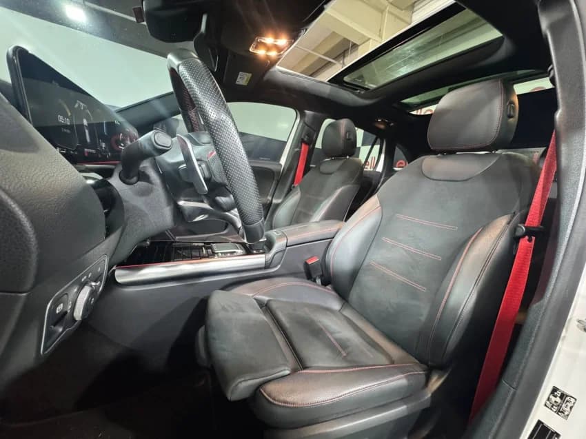 Mercedes-Benz CLA 35 AMG 2.0 CGI GASOLINA 4MATIC 7G-DCT 2023 Gasolina - Foto 9