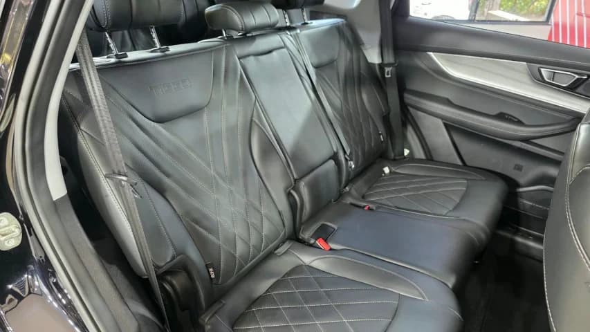 Caoa Chery TIGGO 8 PRO 1.5 TCI PLUG-IN HYBRID DHT 2023 Híbrido - Foto 17