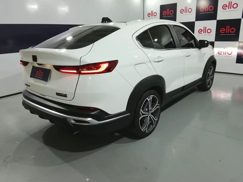 Fiat FASTBACK 1.0 TURBO 200 FLEX IMPETUS CVT 2023 Flex - Foto 4