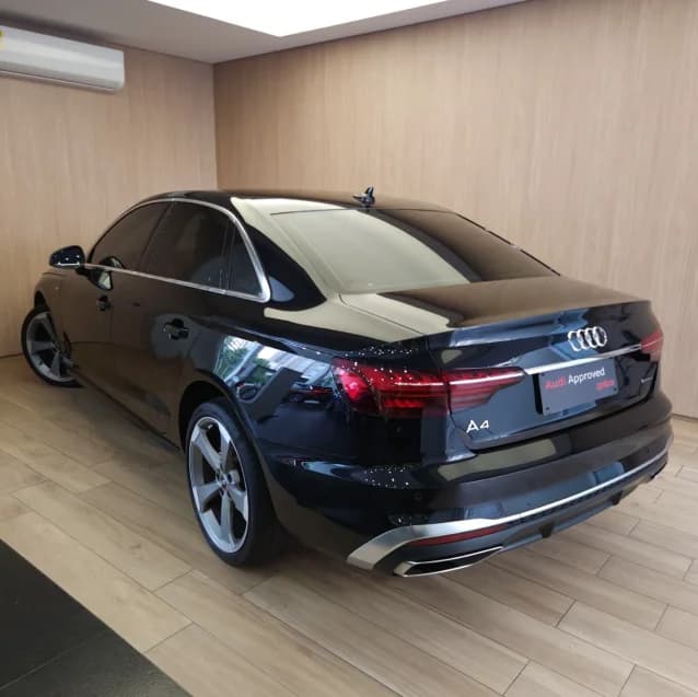 Audi A4 2.0 TFSI MHEV S LINE QUATTRO S TRONIC 2024 Gasolina - Foto 3