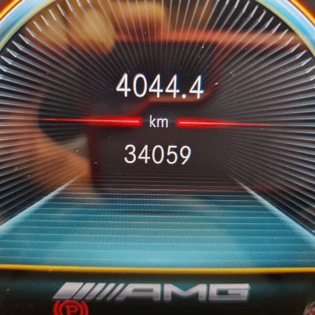 Mercedes-Benz GLB 35 AMG 2.0 CGI GASOLINA 4MATIC SPEEDSHIFT 2022 Gasolina - Foto 5