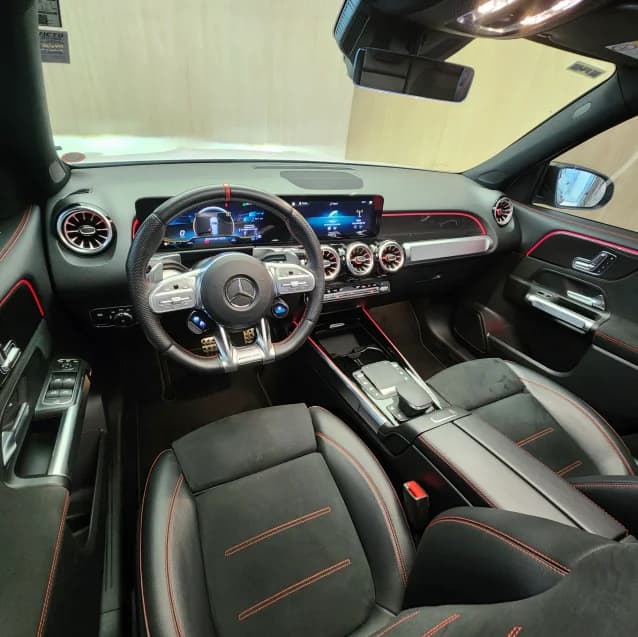 Mercedes-Benz GLB 35 AMG 2.0 CGI GASOLINA 4MATIC SPEEDSHIFT 2022 Gasolina - Foto 8