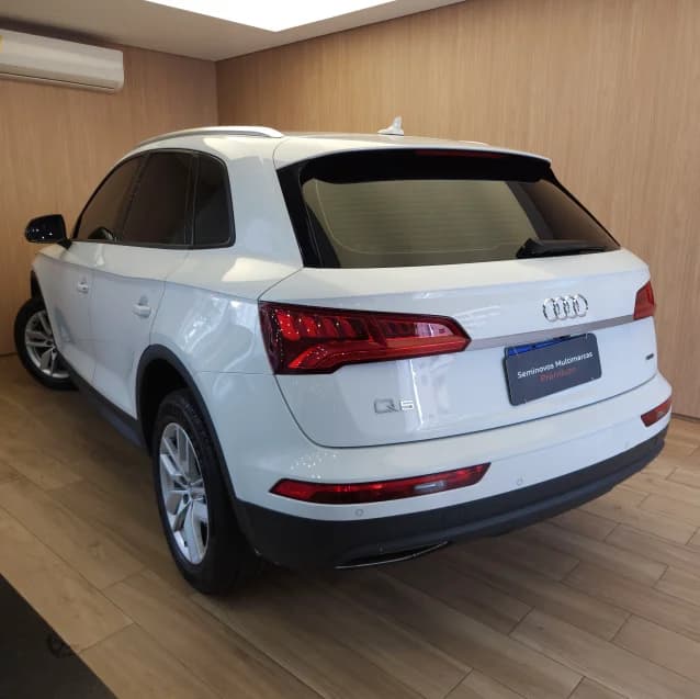 Audi Q5 2.0 TFSI GASOLINA PRESTIGE S TRONIC 2020 Gasolina - Foto 4
