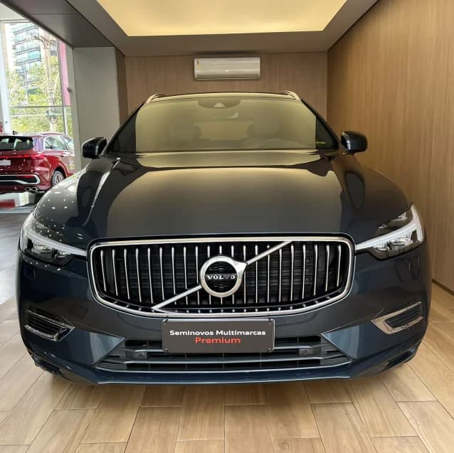 Volvo XC60 2.0 T8 HYBRID MOMENTUM AWD GEARTRONIC 2021 Híbrido - Foto 2