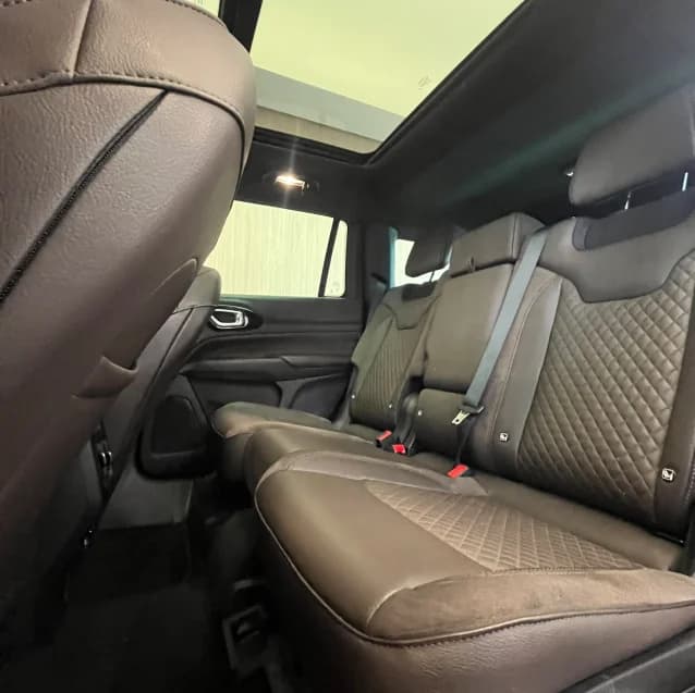JEEP COMMANDER 1.3 T270 TURBO FLEX OVERLAND AT6 2025 Flex - Foto 10