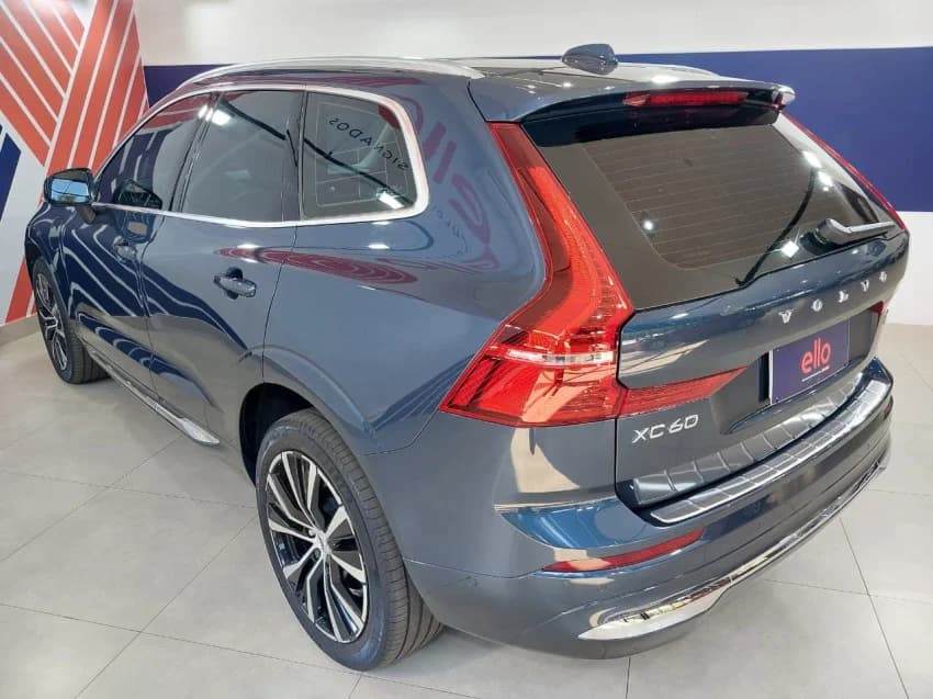 Volvo XC60 2.0 T8 RECHARGE ULTIMATE AWD GEARTRONIC 2023 Flex - Foto 6