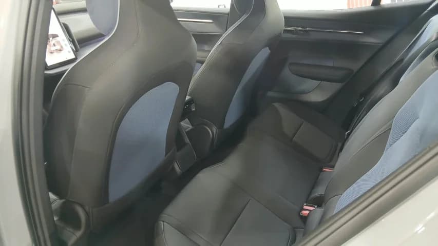 Volvo EX30 69 KW ELÉTRICO PLUS 2026 Elétrico - Foto 13