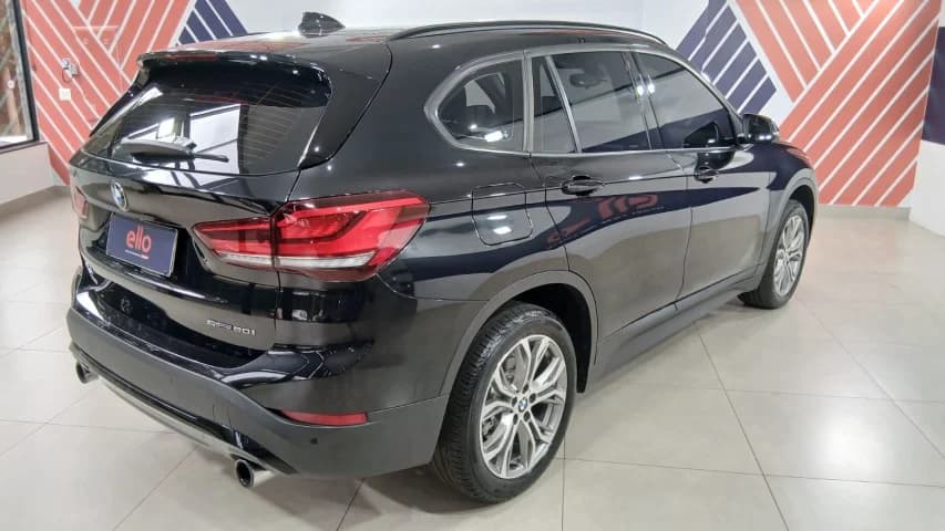BMW X1 2.0 16V TURBO ACTIVEFLEX SDRIVE20I X-LINE 4P AUTOMÁTICO 2022 Flex - Foto 4