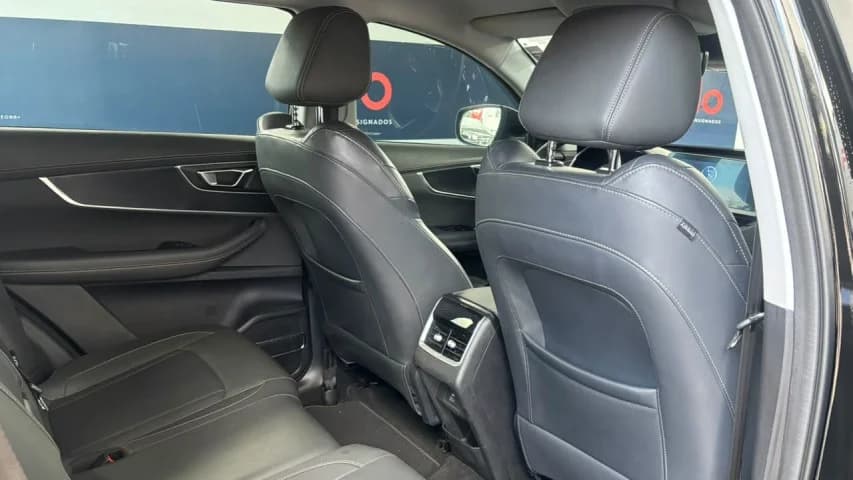 Caoa Chery TIGGO 8 1.6 TGDI GASOLINA TXS DCT 2024 Gasolina - Foto 16
